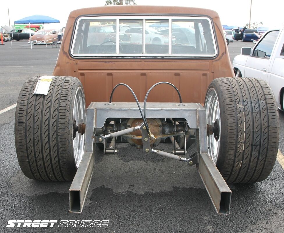 streetsourcecom's tweet image. 🔧🚙 From rust to revival, there’s nothing like watching a build take shape like this classic Ford Ranger project. Keep pushing on your own projects, and remember—the journey is just as rewarding as the result! 💪🔥 #UnderConstruction #StreetSource #ProjectMotivation