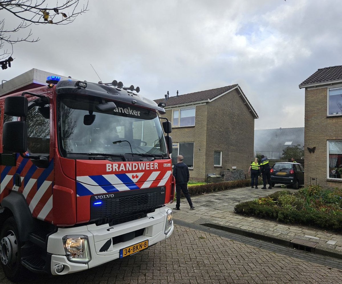 Brand in woning Oosterbierum snel onder controle