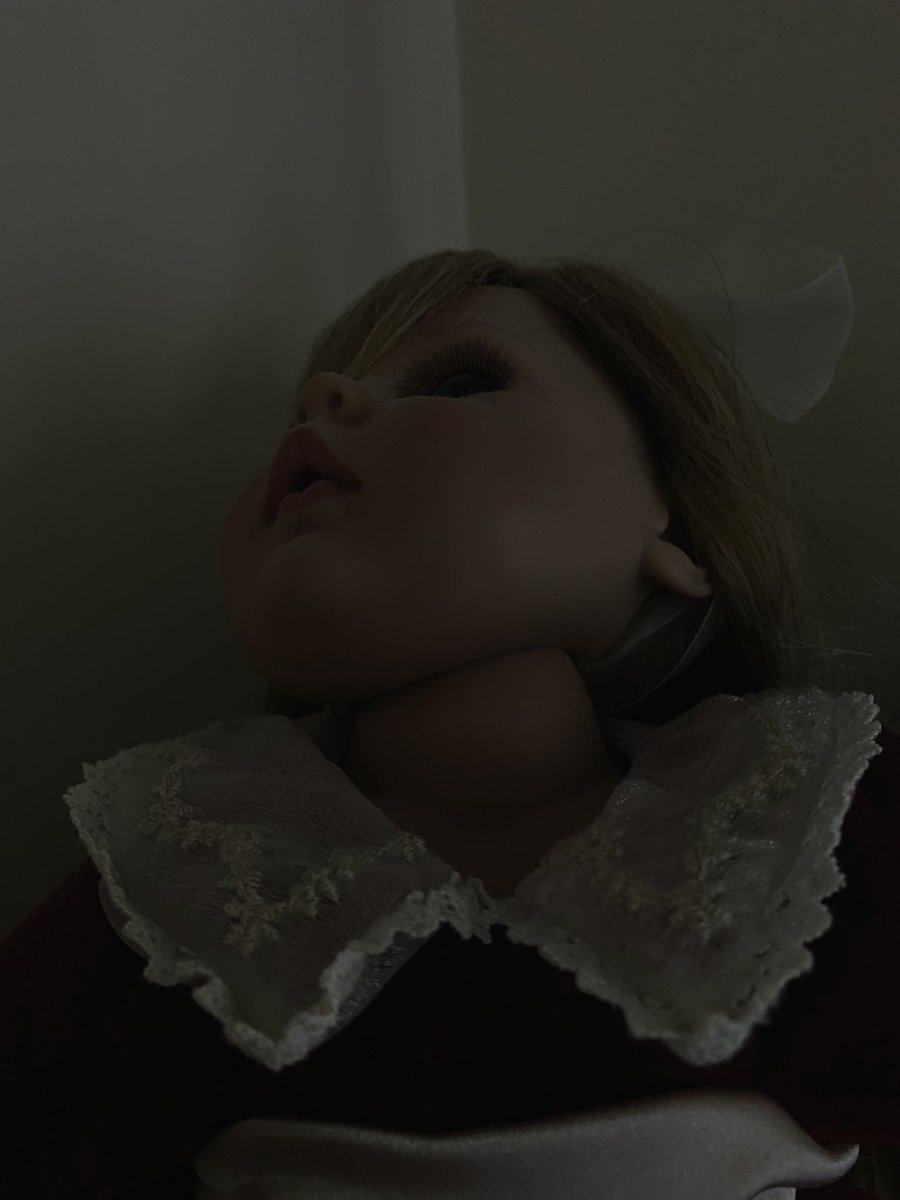 dcs_visual_art's tweet image. DHS Digital Photography Students faced their Fears for Visual Journal #3, check out their creative approaches to showing their greatest fears 👏🏻 📸 

#digitalphotography #photography #visualjournal #highschool #highschoolart #artteacher #digitalmedia #talented #fear #phobia