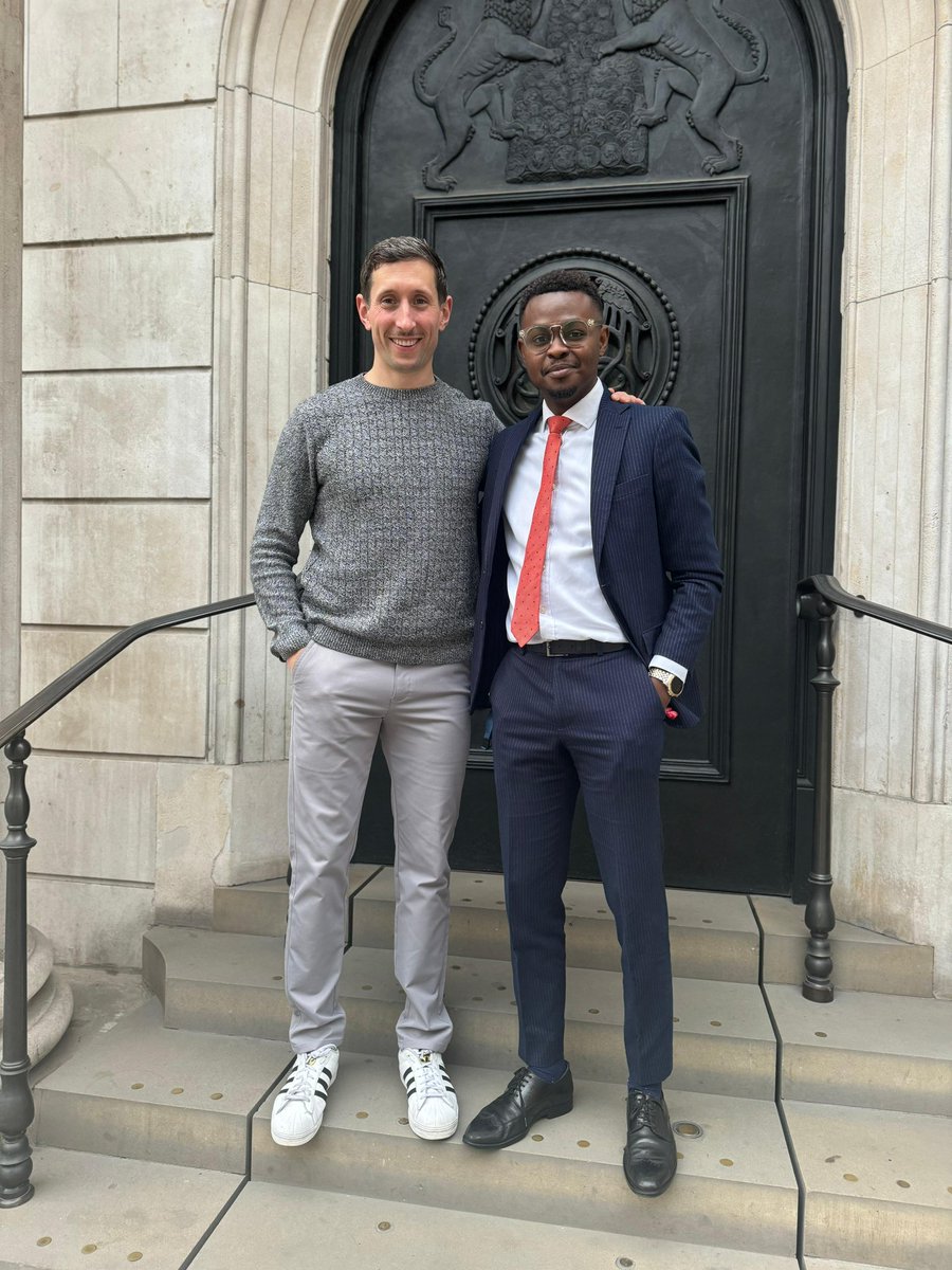 Jonathan Broom-Edwards MBE (@broomedwardst44) on Twitter photo Opportunities are not just found, they are created through vision, persistence, and the courage to take the first step 👣
I had a great time yesterday at the <a href="/bankofengland/">Bank of England</a> and <a href="/boemuseum/">Bank of England Museum</a> courtesy of <a href="/highdeespencer/">Highdee Spencer</a> discussing some exciting opportunities to work together 🤝 Opportunities are not just found, they are created through vision, persistence, and the courage to take the first step 👣
I had a great time yesterday at the <a href="/bankofengland/">Bank of England</a> and <a href="/boemuseum/">Bank of England Museum</a> courtesy of <a href="/highdeespencer/">Highdee Spencer</a> discussing some exciting opportunities to work together 🤝