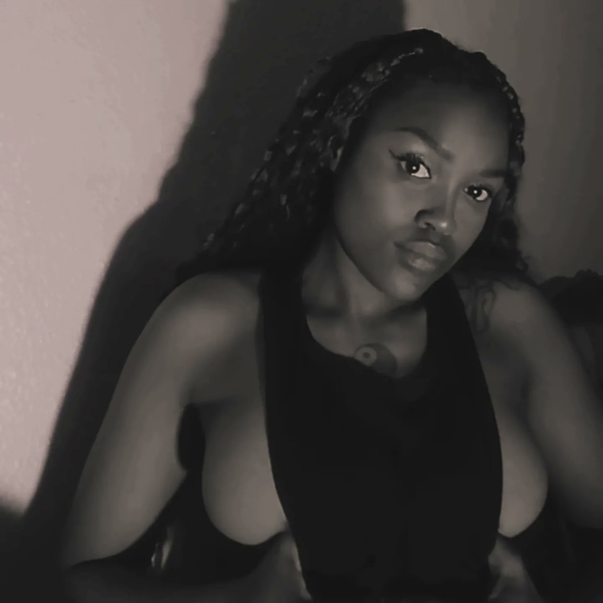 Maarly_Only's tweet photo. Chronicles of my own story, I would worry about, if I made you man enough
Prisoner in love - Maarly https://t.co/chYkFAijSL