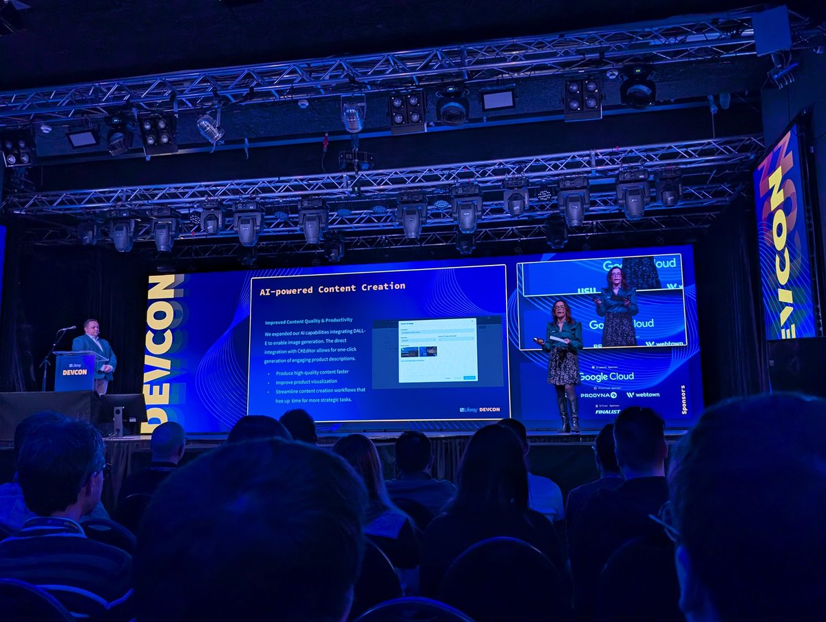 #LRDEVCON Look at all the shiny things with Liferay Product Directors