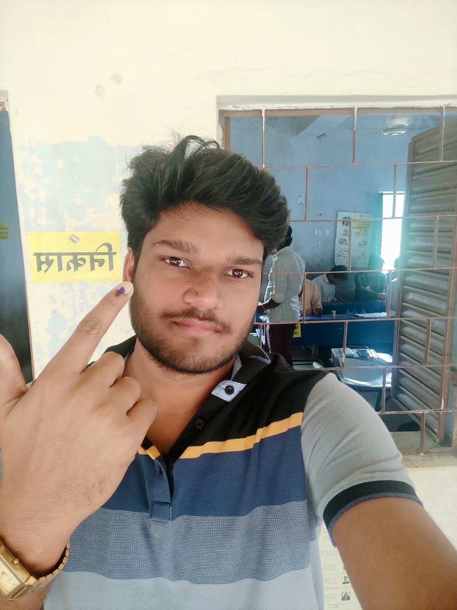 Southern_sect's tweet photo. लोकतंत के महापर्व में अपनी भागीदारी सुनिश्चित करने तथा भारत के लोकतंत्र को बनाए रखने की प्रतिबद्धता के साथ अपने लोकतांत्रिक  कर्त्तव्य का निर्वाहन किया। 
जय हिंद
जय भारत 🇮🇳
@ECISVEEP
@DC_Palamu 
@ceojharkhand https://t.co/6ulbFNByqa