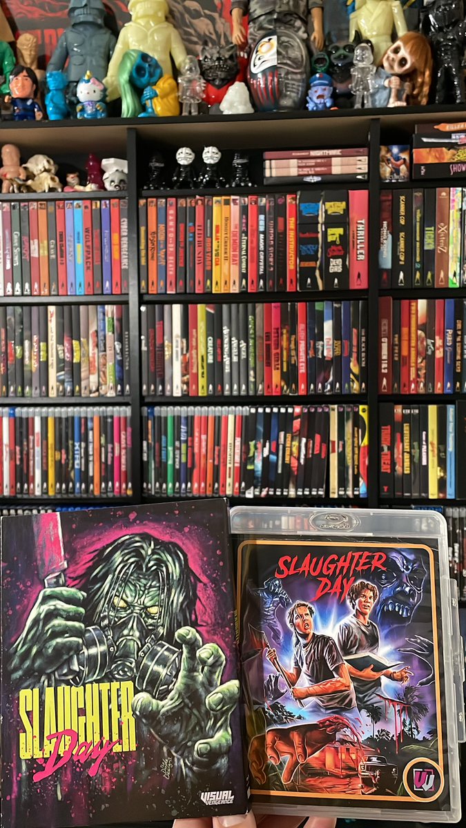 Jay222toy's tweet image. Slaughter Day, with commentary while I sculpt #NowWatching #PhysicalMedia #visualvengeance