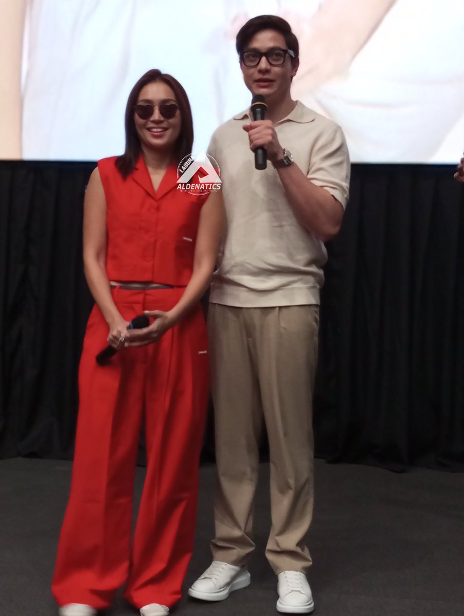 Thank you <a href="/aldenrichards02/">Alden Richards</a> and <a href="/bernardokath/">KATH 🐘</a> !!! 😍😍😍

This morning's Block Screening at SM City North Edsa Cinema 4. 

#ALDENxHLA
#HelloLoveAgain
#ALDENRichards
#KathrynBernardo