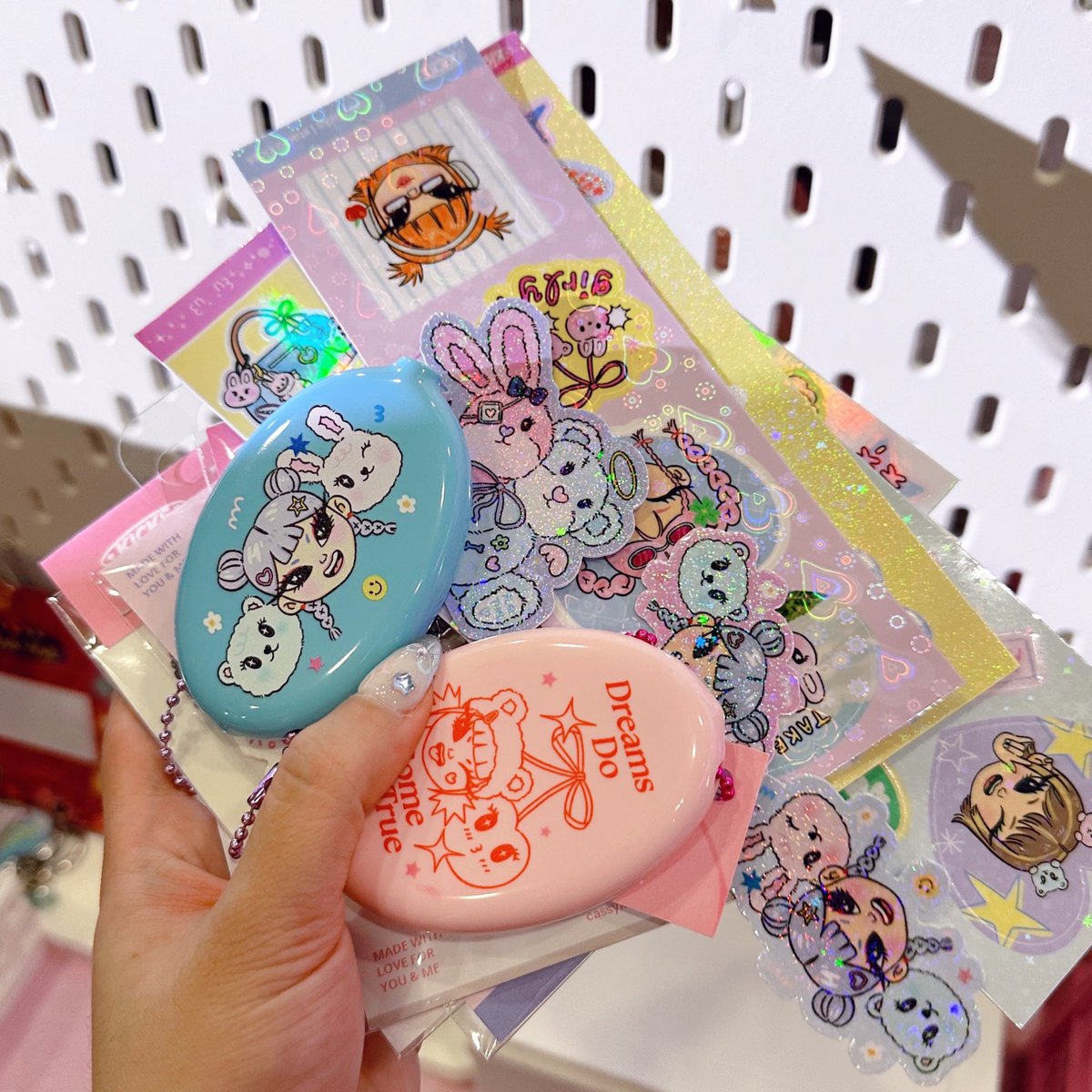 Cassykicks ♡ ✿ ☻ tweet media