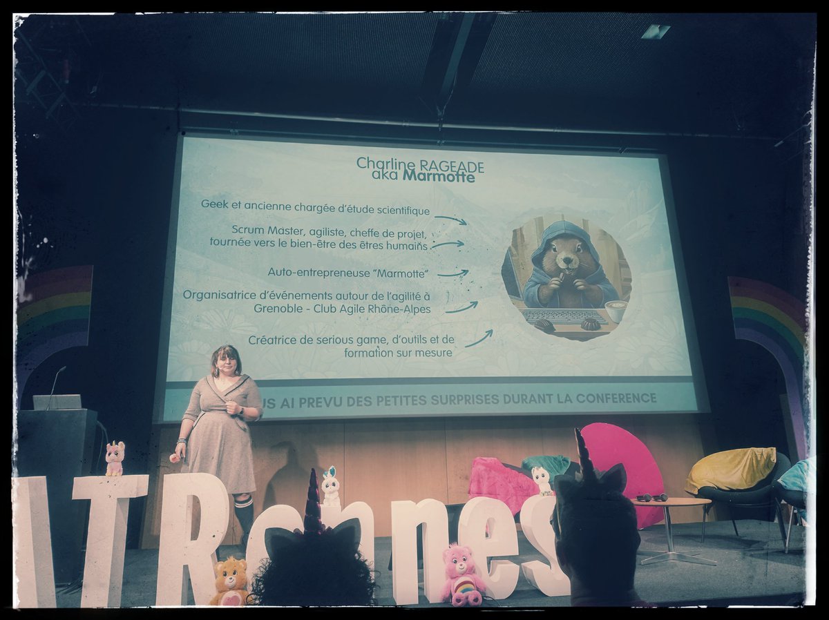 Franck Rageade (@thelor) on Twitter photo Démarrage tendre et pétillant pour #ATRennes entre les douces pattes de <a href="/CRageade/">Charline Rageade</a> - Marmotte tombée dans la marmite #agile - qui détricote amoureusement les mots des maux. #keynote #semantique #transformation #respect #conte #humour #croûte Démarrage tendre et pétillant pour #ATRennes entre les douces pattes de <a href="/CRageade/">Charline Rageade</a> - Marmotte tombée dans la marmite #agile - qui détricote amoureusement les mots des maux. #keynote #semantique #transformation #respect #conte #humour #croûte