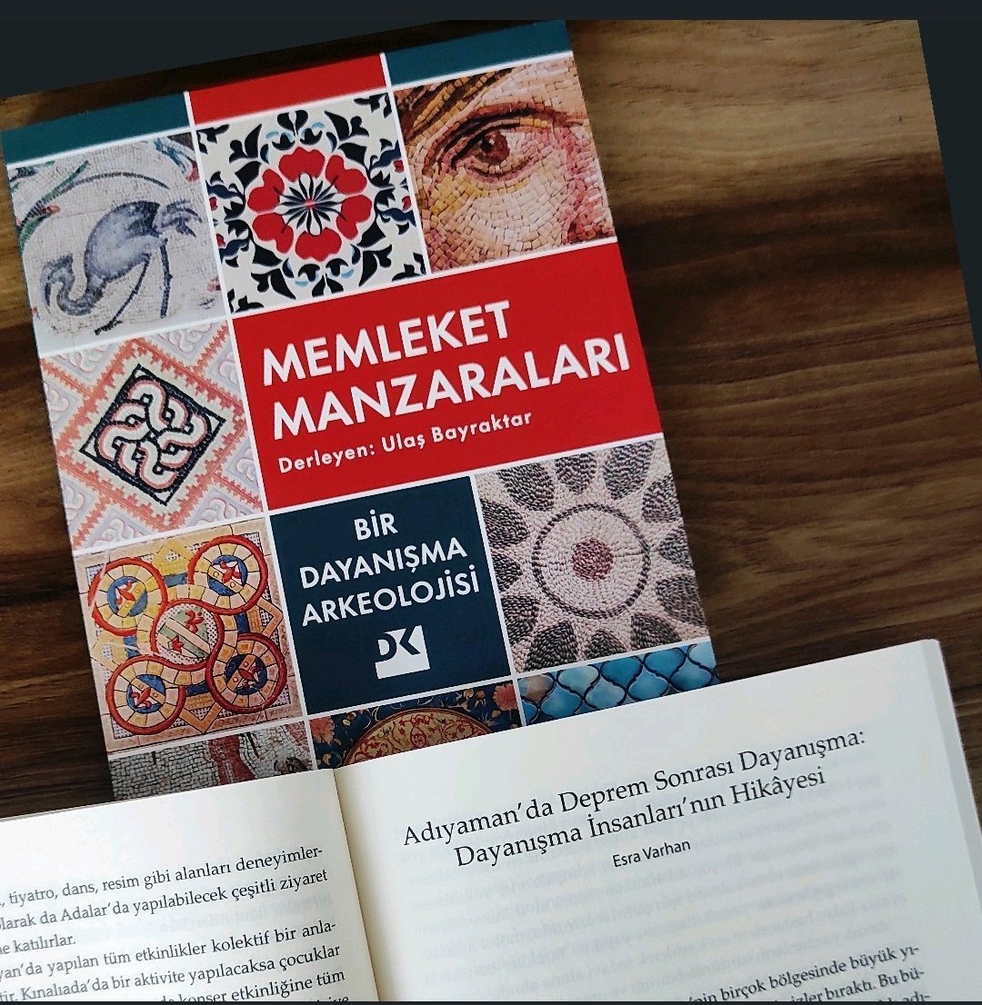 Esra Varhan (@esravarhan) on Twitter photo Bugün, <a href="/ulsby/">ulas bayraktar</a> hocamızın derlediği Memleket Manzaraları kitabında yer alan yazımı sizlerle paylaşmaktan mutluluk duyuyorum. 6 Şubat depremleri sonrası Adıyaman’da yaşanan dayanışma hikayelerini, afet sonrası toplumsal bağların nasıl güçlendiğini anlattım.
Dayanışma iyileştirir! Bugün, <a href="/ulsby/">ulas bayraktar</a> hocamızın derlediği Memleket Manzaraları kitabında yer alan yazımı sizlerle paylaşmaktan mutluluk duyuyorum. 6 Şubat depremleri sonrası Adıyaman’da yaşanan dayanışma hikayelerini, afet sonrası toplumsal bağların nasıl güçlendiğini anlattım.
Dayanışma iyileştirir!