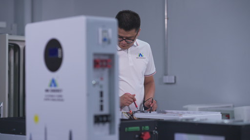 EnergyMK389643's tweet image. 🔍 Rigorous testing and careful design—our R&amp;amp;D team leaves nothing to chance. At MK ENERGY, we tailor battery solutions to meet customer needs with precision and reliability. 👷🔋 

 #BatteryDesign #CustomBattery #BMS #batterymanufacturing
