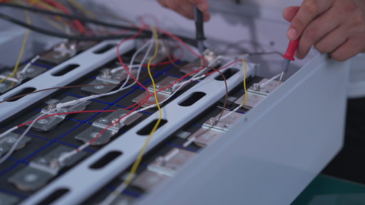 EnergyMK389643's tweet image. 🔍 Rigorous testing and careful design—our R&amp;amp;D team leaves nothing to chance. At MK ENERGY, we tailor battery solutions to meet customer needs with precision and reliability. 👷🔋 

 #BatteryDesign #CustomBattery #BMS #batterymanufacturing