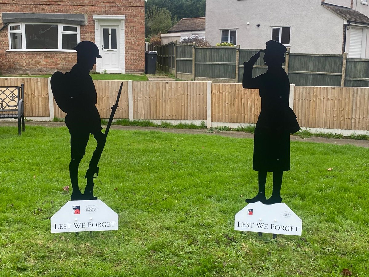 Mutleyplant's tweet photo. We recently had the honour of crafting these stunning war memorial statues for our local village!
After the original silhouettes were sadly damaged by vandalism, we were privileged to step in and help restore them, just in time for Remembrance Day. 💕 https://t.co/1v9z6m72co