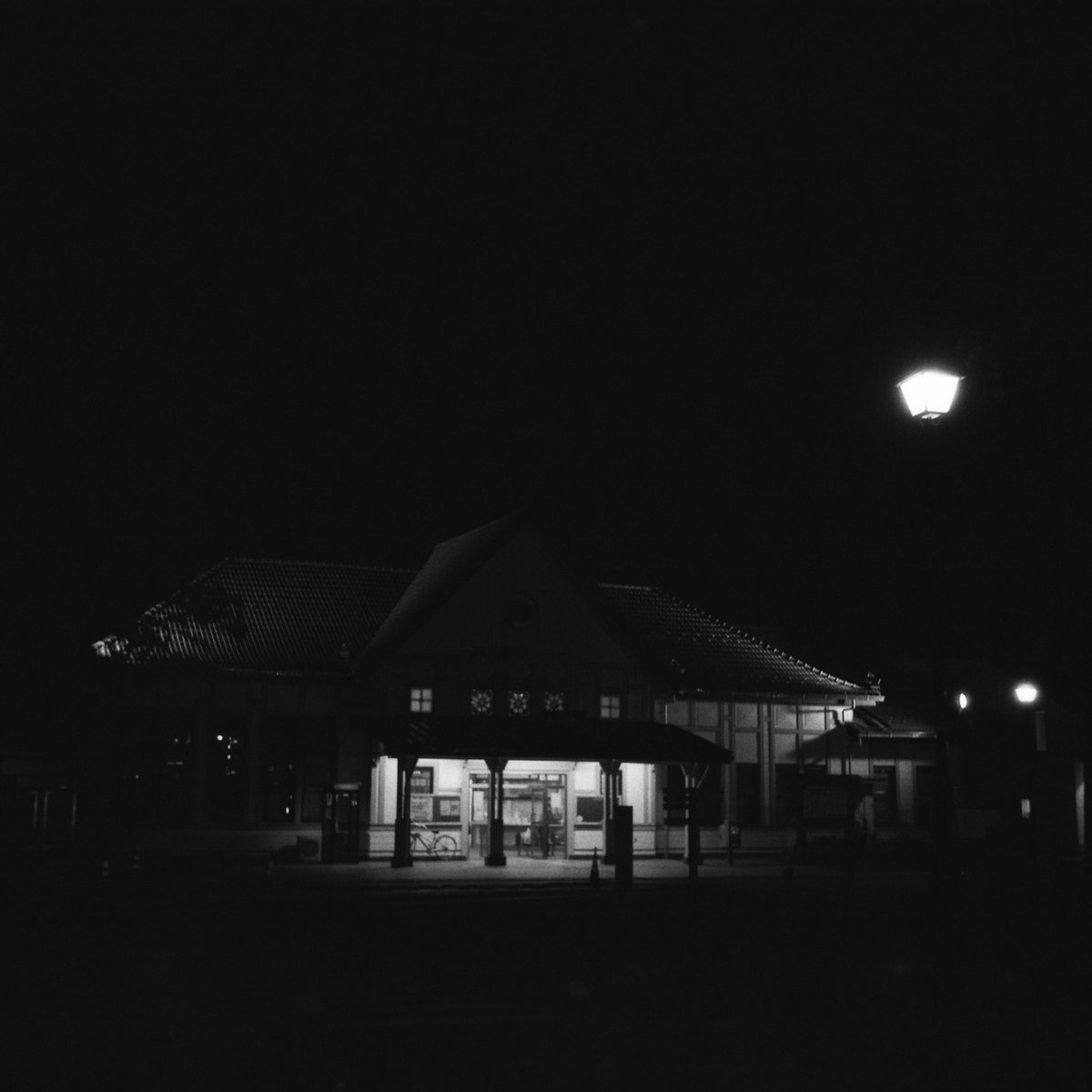 yukihay01339636's tweet photo. 白河ISO12500
#ilford #delta3200 #adox #fx39 #voigtländer #perkeo #vaskar https://t.co/KefSaRZ2ZE