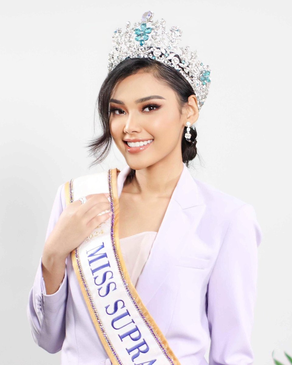 missmrsupraoff's tweet image. #misssupranational Harashta Haifa Zahra during a media visit at #kly television