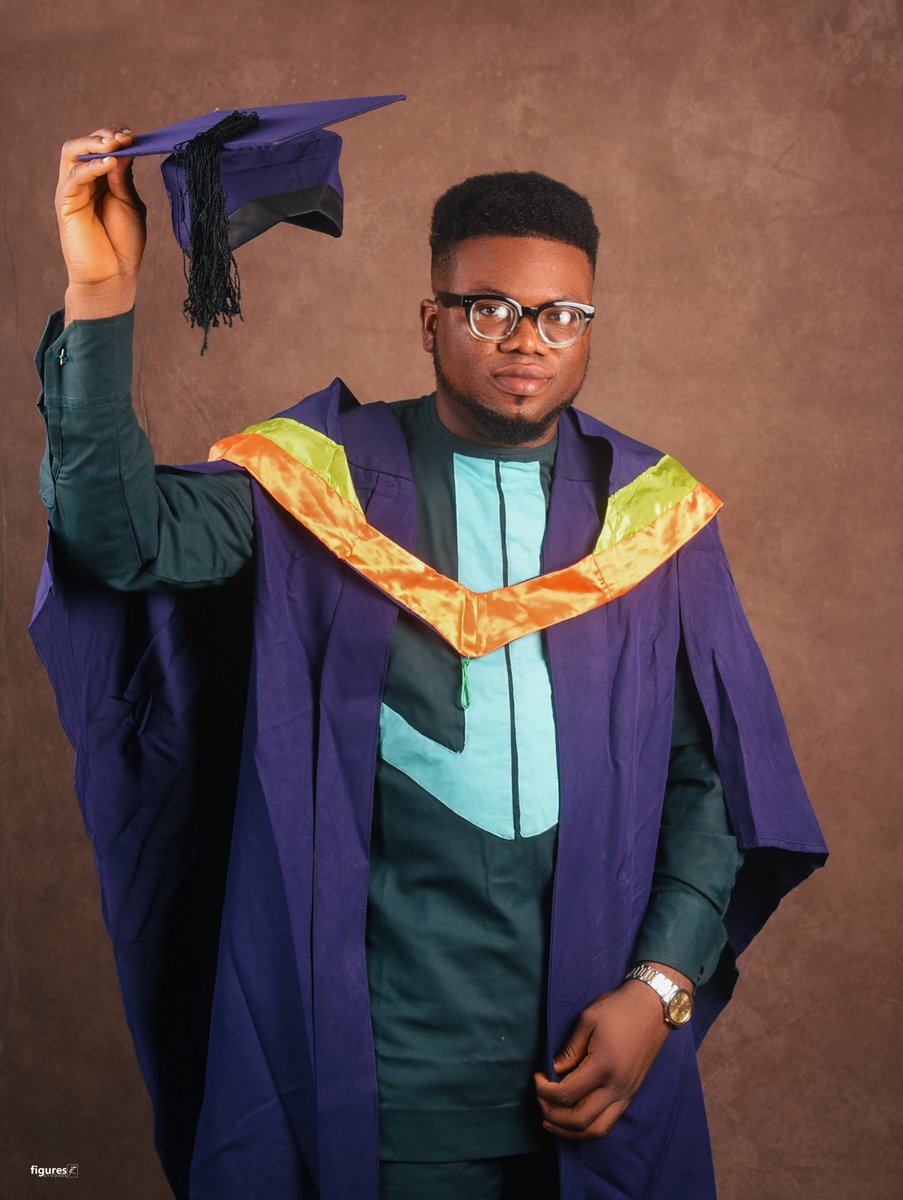 legitisco's tweet photo. Reintroducing: Up and Grateful.
https://t.co/Wk8BSQLtZb Geography 
First Class Honours
#Unibadan #DANA #Convocation #klay https://t.co/JS29Xy8LxP