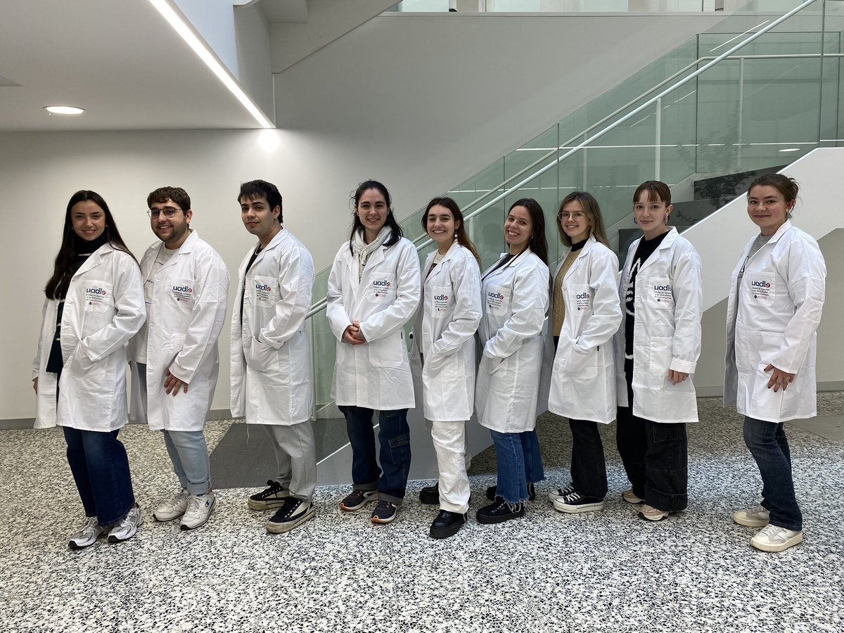 uadle_usal's tweet photo. Gracias por su trabajo e implicación a María, Lluc, Carlos, Natalia, Marta, Noelia, Ana, Brisa y Carlota que forman parte del equipo UADLE, colaborando en los diferentes programas de evaluación e intervención en dificultades de lectoescritura.@dipusalamanca @PsicologiaUSAL @usal https://t.co/JtubY7wo09