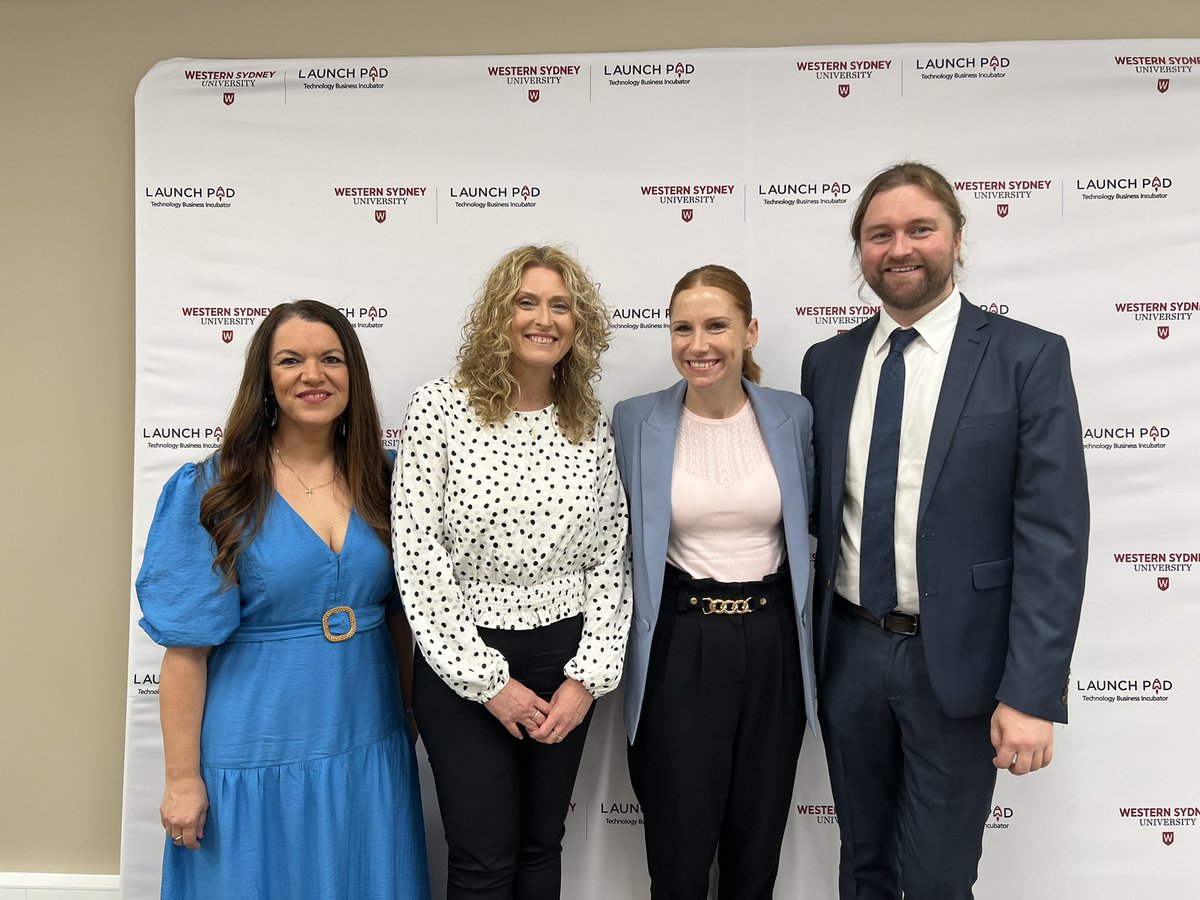 Andrew King tweet media