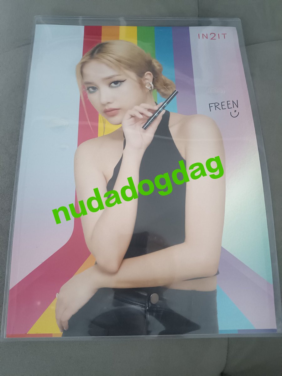 WNCL26's tweet image. โปสเตอร์ in2it 3ลาย 500 
ใบเดียว 200 บาท 
โปสเตอร์และรูปงานวันเกิดลูกน้ำ 300 บาท 
#ตลาดนัดฟรีนเบค