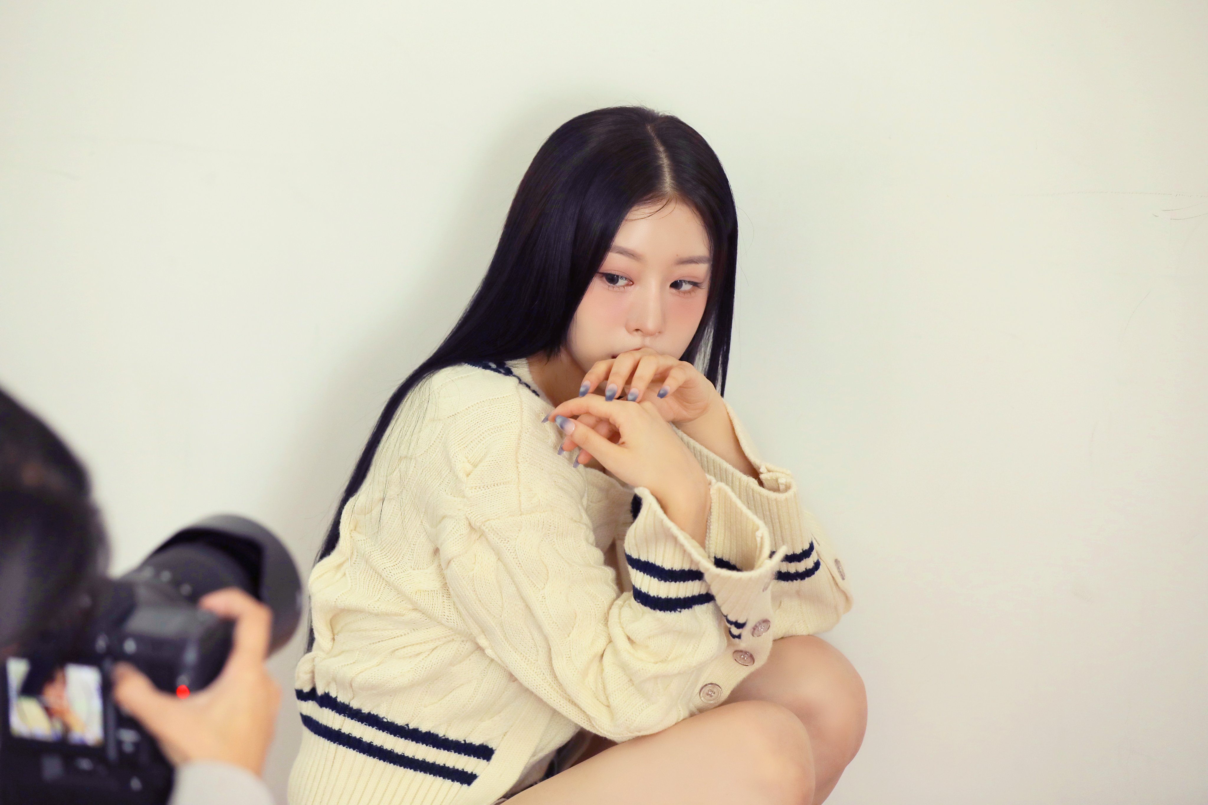 GcQOoQhbMAEyL-c?format=jpg&name=4096x4096