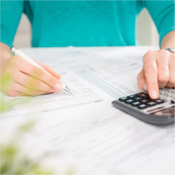 GPimes's tweet image. 📊 ⚠️ En 7 dies vencen els pagaments fraccionats! Necessites ajuda amb la teva gestió fiscal? El nostre equip d'experts a #Girona t'assessora. Demana cita📱 630 060 388. 📩 info@gestoriadepimes.com
#GestoriaPimes #PimesGirona #AssessoriaEmpreses #ServeisPimes