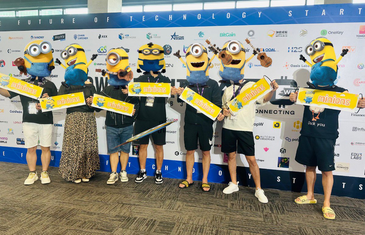 "Imagine Minions photobombing Thailand’s stunning temples. Yellow on gold? A perfect harmony! 😄🇹🇭 #MinionsInThailand #TempleVibes"