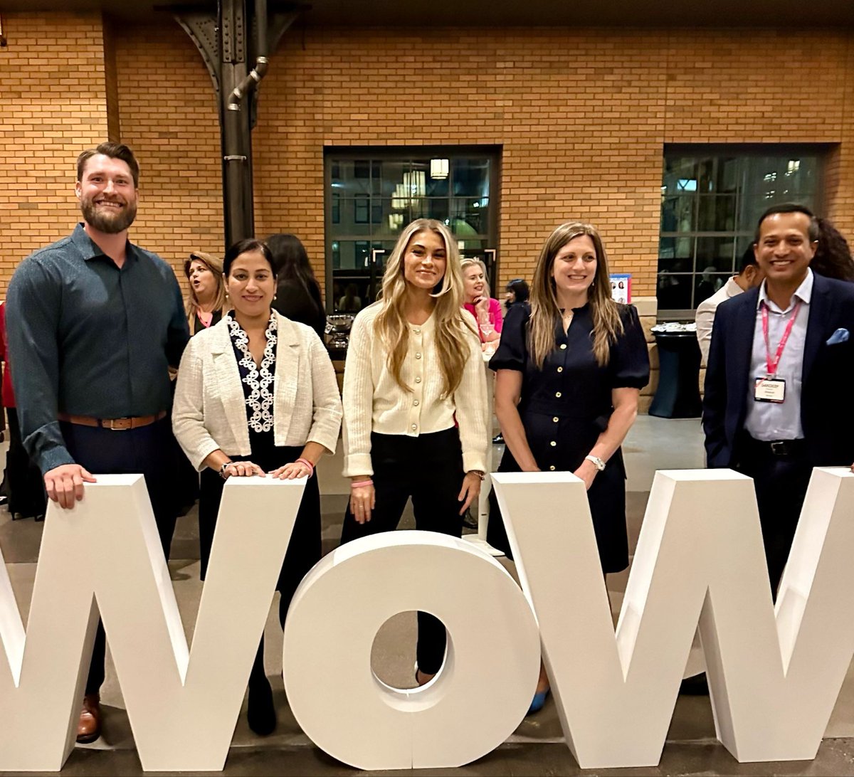 Ampcus_mktg's tweet image. Our team had an incredible experience at the Women of Work (WOW) event in #Minneapolis last week! 

It was a thrill to connect with so many inspiring women leaders and celebrate the remarkable achievements of women across industries.

@Ampcus_mktg

#AmpcusInc #WomenOfWork #WoW