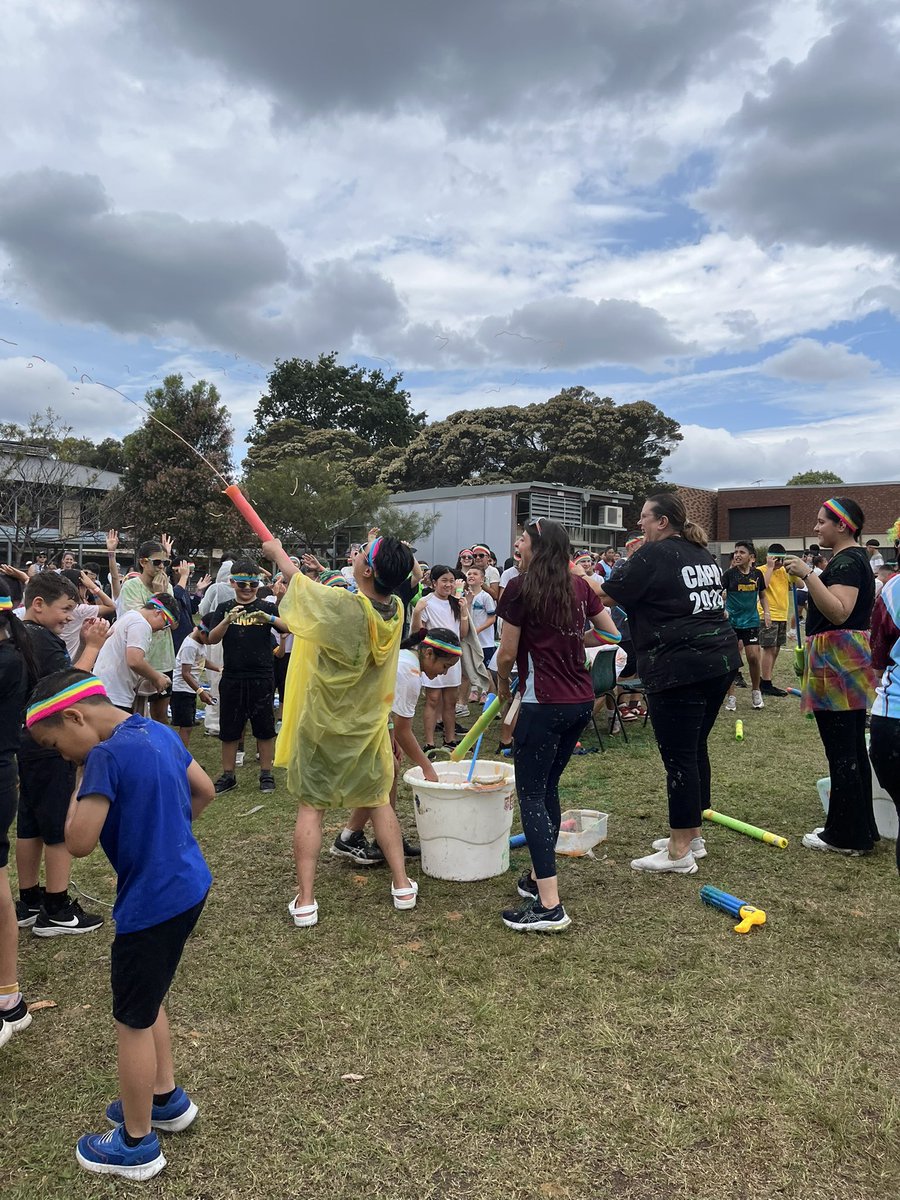 Sarah Trestrail tweet media