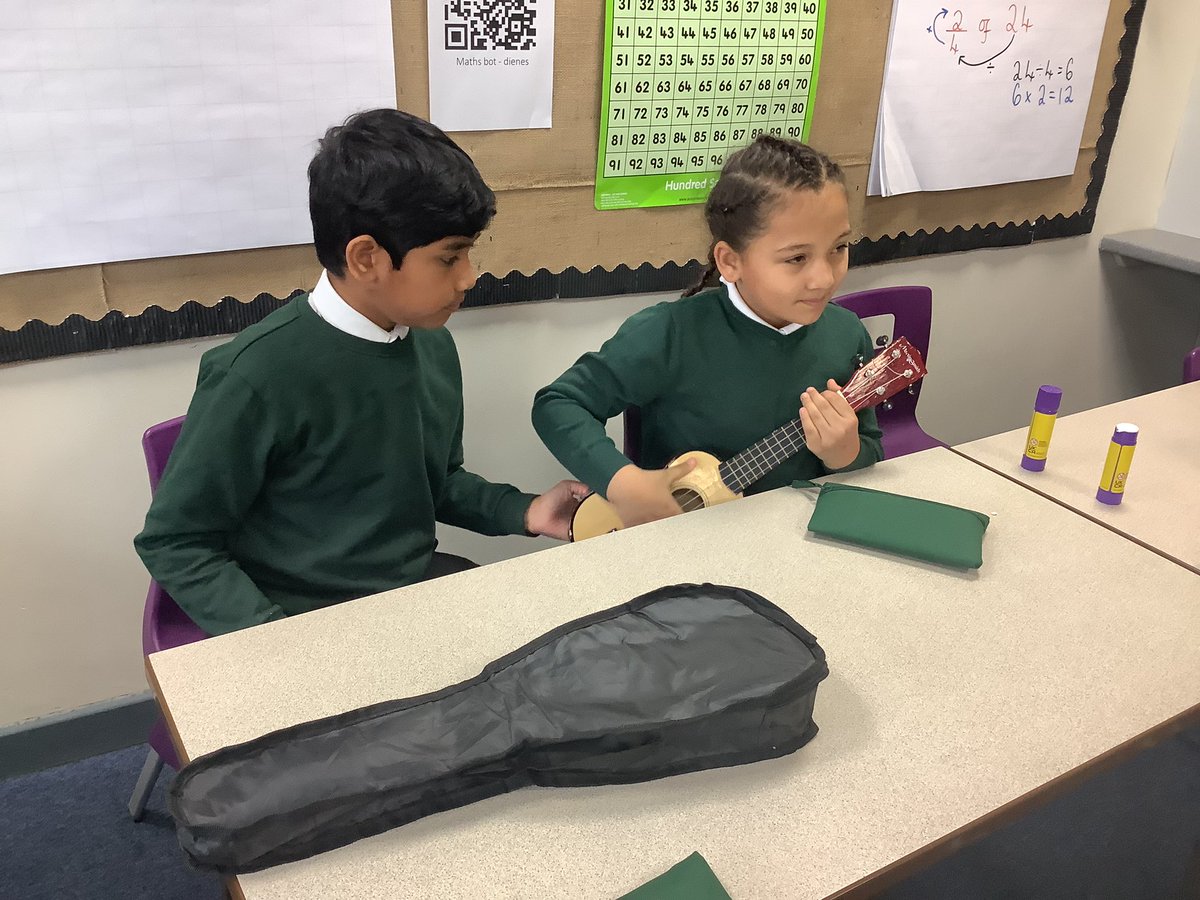 Miss Crossland Y4 (@misscrosslandhg) on Twitter photo Another successful ukulele lesson led by Mr Kewn! We are beginning to learn how to play chords and how to keep a rhythm 🎵 <a href="/hgprimary/">Heygreen Primary</a> Another successful ukulele lesson led by Mr Kewn! We are beginning to learn how to play chords and how to keep a rhythm 🎵 <a href="/hgprimary/">Heygreen Primary</a>
