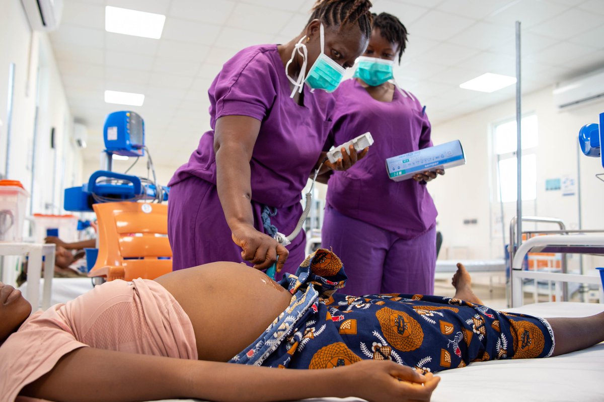 [ON AIR] We discuss the new guidelines for integrated maternity care in South Africa and improving the experiences expecting mothers in the public health systems. We are joined by Ellence Mokaba of <a href="/HealthZA/">National Department of Health</a> on #SAfmTalkingPoint with <a href="/KGMoeketsi/">Kgomotso Moeketsi</a>