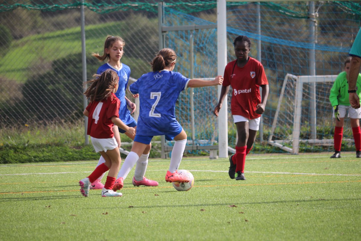 CFCastelltersol's tweet photo. 📸⚽️Us compartim les fotografies del partit que va jugar aquest cap de setmana el #BenjamíAlevíFemení a #CollDeMosca
🦉💙Som-hi, seguim Castell!
#100preBlaus #futbolbase #futfem https://t.co/hm8tQJMz0h