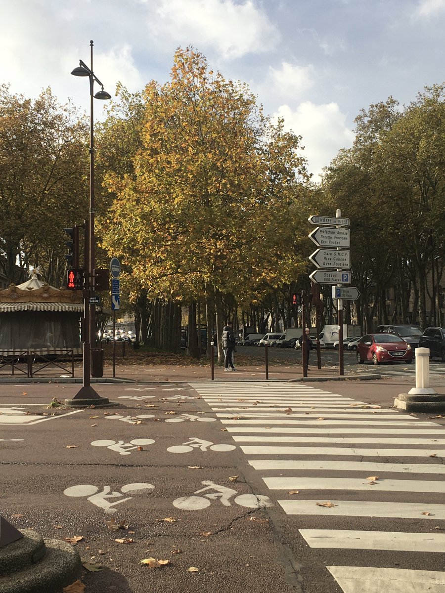 베르사유의 가을 ~~ 만끽 중