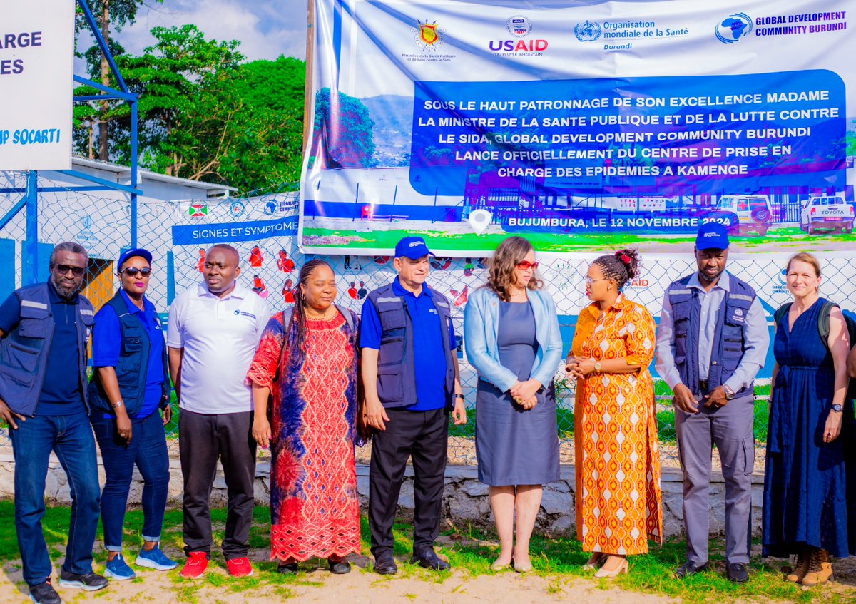 gdcb22's tweet photo. En date du 12/11, la @mspls_bdi, Dr @Lydwinebara, a inauguré le centre de prise en charge des épidémies de Kamenge en présence du Rep. de l’#OMS, de la DP d’#ONUSIDA, de la Directrice santé de l'@US_Emb_Burundi,du délégué de @AfricaCDC, ainsi que des cadres du #MSPLS et de l’#OMS https://t.co/mVkCPXlaRa