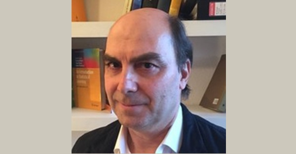 La Red Temática en #Tecnologías del #Habla, que agrupa a investigadores en este campo de diferentes instituciones españolas, ha concedido el Premio a la Trayectoria Profesional a nuestro profesor Luis A. Hernández.
📰short.upm.es/vscq1