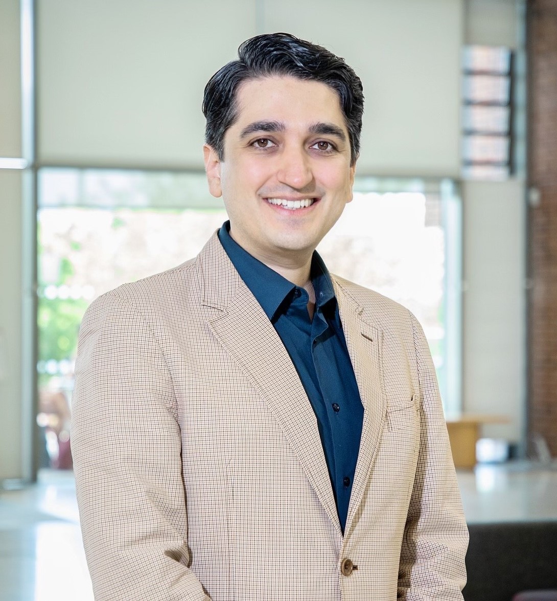 Salford Uni News (@salforduninews) on Twitter photo We're excited to announce <a href="/salfordbizsch/">Salford Business School</a> has appointed Professor <a href="/vahidinasab/">Prof. Vahid Vahidinasab</a> as Professor of #Sustainability, affirming <a href="/SalfordUni/">University of Salford</a>'s continued commitment to improving the #environment and reducing the impact of #climatechange.
Find out more here: salford.ac.uk/news/professor… We're excited to announce <a href="/salfordbizsch/">Salford Business School</a> has appointed Professor <a href="/vahidinasab/">Prof. Vahid Vahidinasab</a> as Professor of #Sustainability, affirming <a href="/SalfordUni/">University of Salford</a>'s continued commitment to improving the #environment and reducing the impact of #climatechange.
Find out more here: salford.ac.uk/news/professor…