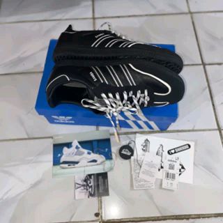 anayanda's tweet photo. Shopee Live: Live Kolpri Barang Barang Rare. Tonton ellynpurba live sekarang: https://t.co/1bVkoLWIta https://t.co/AUjYyCxvI3