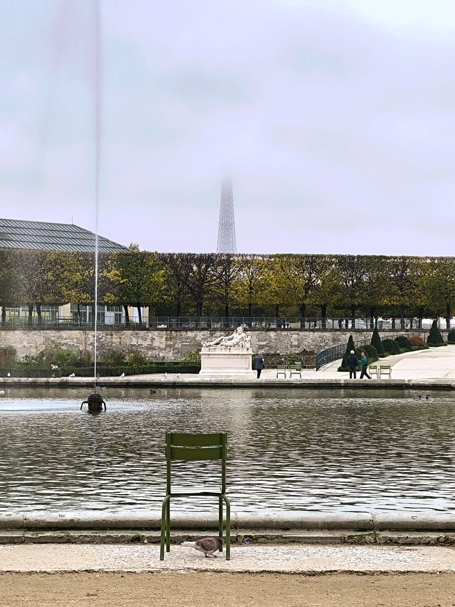 jean_neymar2631's tweet photo. PARIS ✨🤍🩶☁️☁️☁️ https://t.co/iQtQfL9O6V