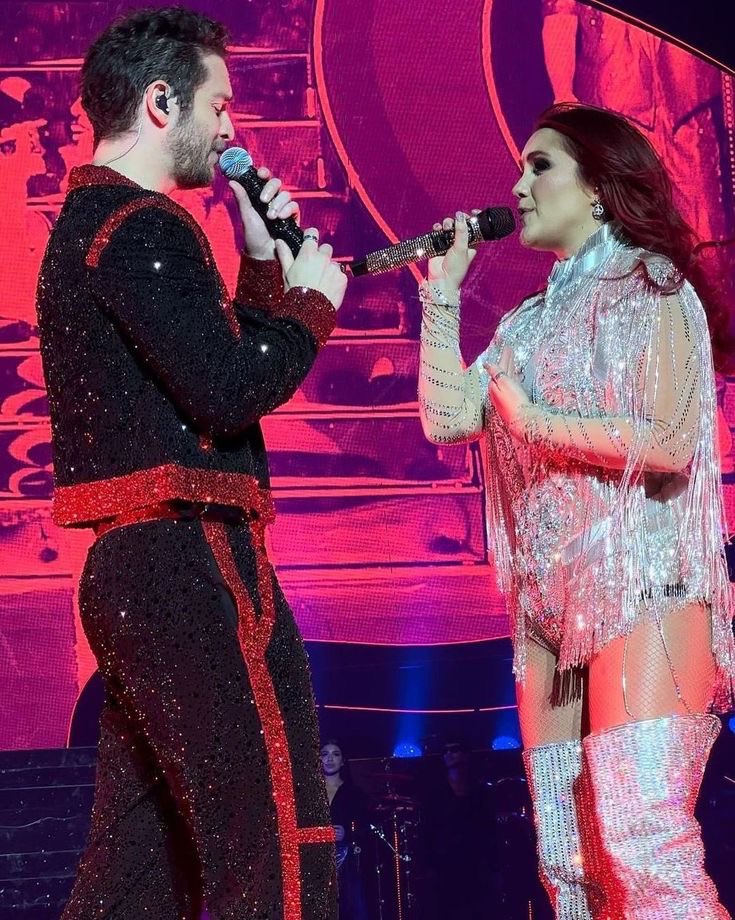 Tão próximos como dezembro e janeiro, mas também, tão distantes como janeiro e dezembro.