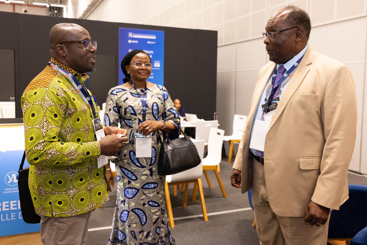 CRL YALI DAKAR tweet media