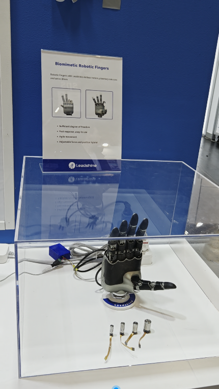 LEADSHINE_OFFIC's tweet photo. Day two of the #SPS exhibition in Germany 💗
We are looking forward to welcoming you at Booth 634 in Hall 1. 💖 There will be exciting demonstrations of the dexterous hand and the mini #DC input #servo compatible with various motors. 💝
#leadshine
https://t.co/0kJKgLj5eL https://t.co/mu4S7jgzej