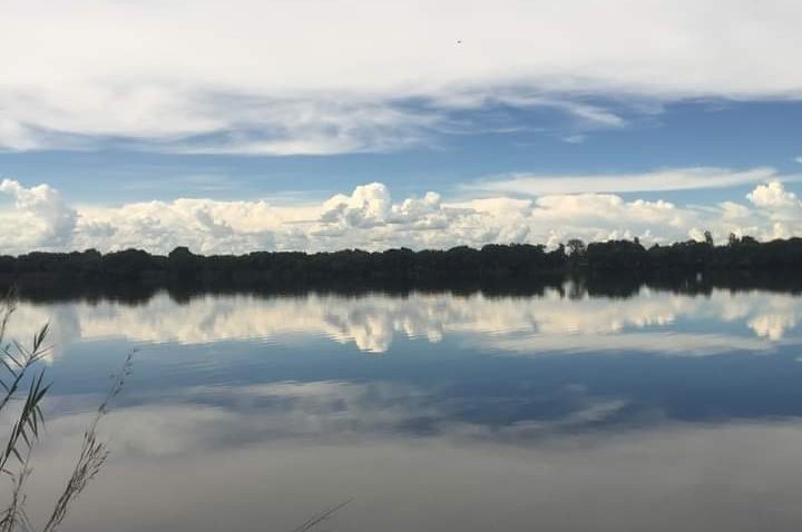 EllKesebonye's tweet image. Botswana has the most charismatic flag on this pale blue dot and it's not even close. Our Blue, Black and White stripes can't be topped. 🇧🇼💎