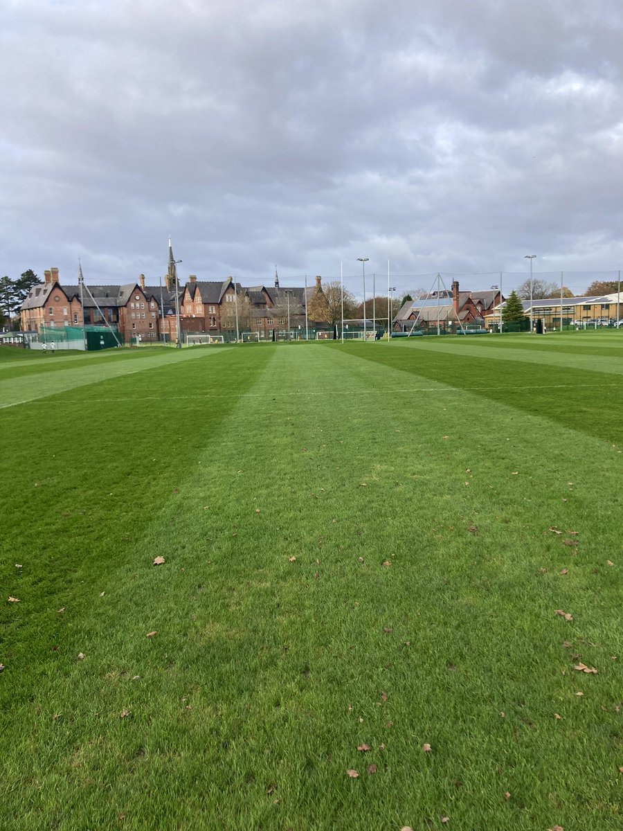 1st XV @SportatCHS <a href="/CheadleHulmeSch/">Cheadle Hulme School</a> ready  for action Cheshire Cup Semi Final versus <a href="/SandbachSchool/">Sandbach School</a>