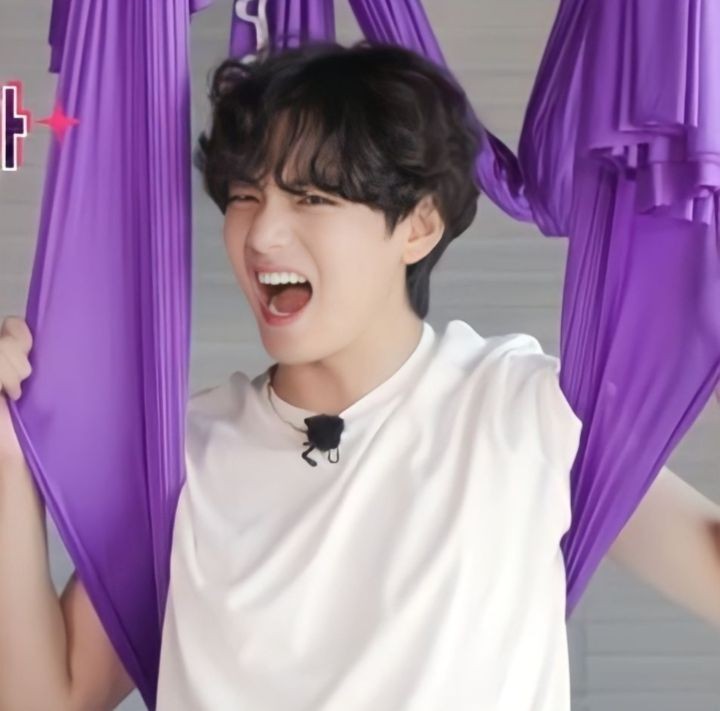 Jiya_Kths's tweet photo. 1000 RTs ?? 

I vote #V for #2024MAMAVOTE https://t.co/VkOQ7yDO26