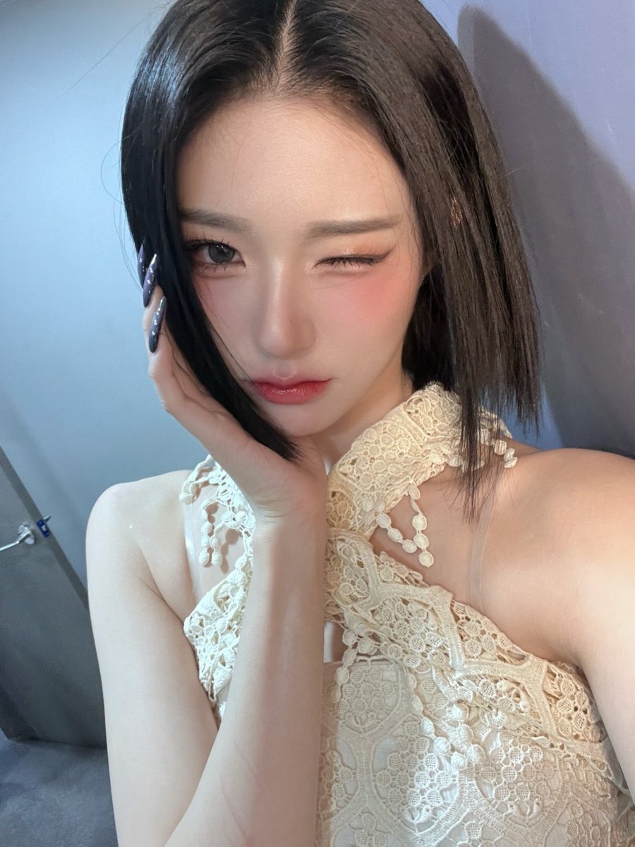 moonmootnnm's tweet photo. 241113 신위 샤오홍슈

#周心语 #Xinyu #신위 https://t.co/xgsCRK1Th7