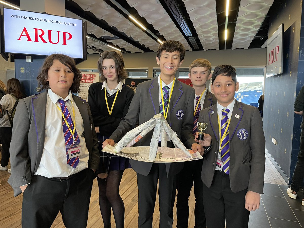 WHS_Steam24's tweet image. First award of the day #TEENTECH