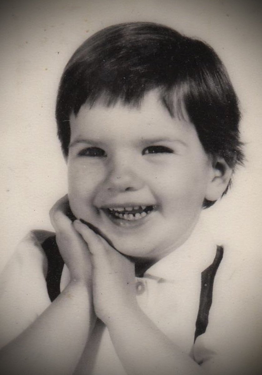 Sue O'Connell: COMMENTATOR, not a reporter tweet media