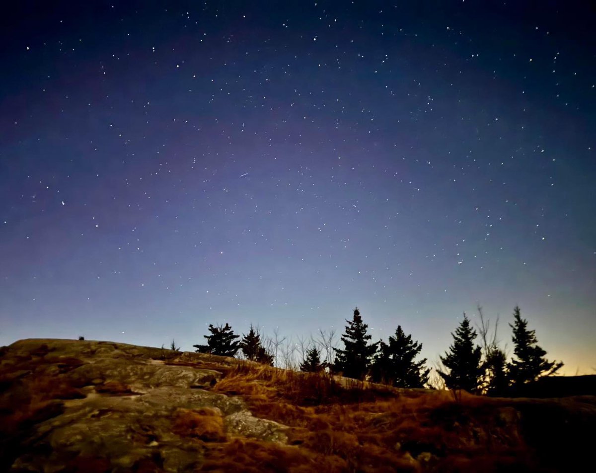 Good morning, #Adirondacks!
📍 Coney Mountain 
📷 Connor Guest