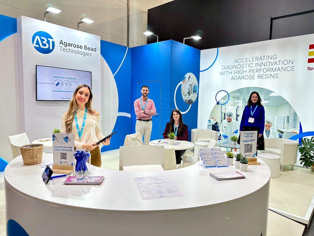 AgaroseBeadTech's tweet photo. The lights are on for another day at @MEDICATradeFair 2024! 💡

🏢 Hall 3, Booth D95
📍 Düsseldorf
📆 Nov 11-14

Visit us and discover how our agarose #resins can enhance your protein, antibody, or oligonucleotide #purification processes.

See you all here 💙
#ABTechnologies https://t.co/PLy44Xb2F3