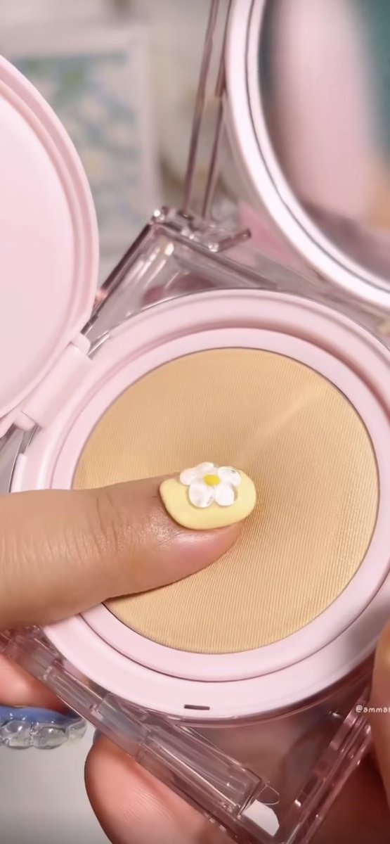 cy tweet media