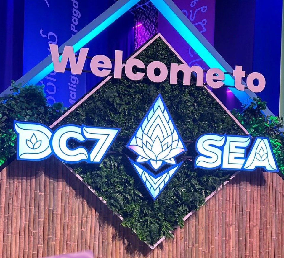 mentatminds's tweet image. Our team is currently at #Devcon7 in Bangkok!

Send us a DM, we’d love to connect and talk $TAO 🔥