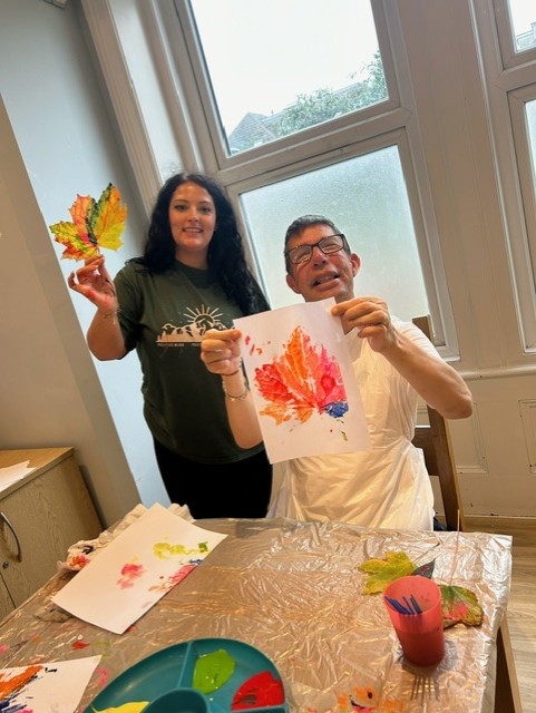 Happy Autumn from Winton Lodge! 🍃🍂 G really enjoyed collecting leaves for our leaf painting session ❤️ 🎨 Messy art is always the best!

 #WintonLodge #AdultCare #ChoiceCare #Thrive