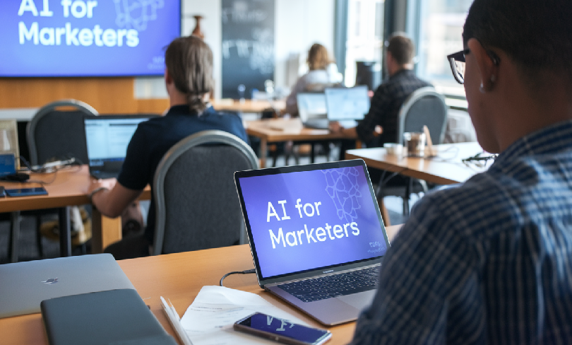 WhiteHatSEOUK's tweet image. 🎤 Meet our featured speakers! Learn from AI experts who’ve successfully navigated the marketing landscape. Register now! #LearnFromTheBest  hubs.la/Q02XF0nC0